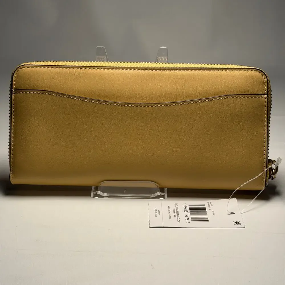Coach Essential Slim Accordion Zip Wallet (CS032) - Vanilla - NWT